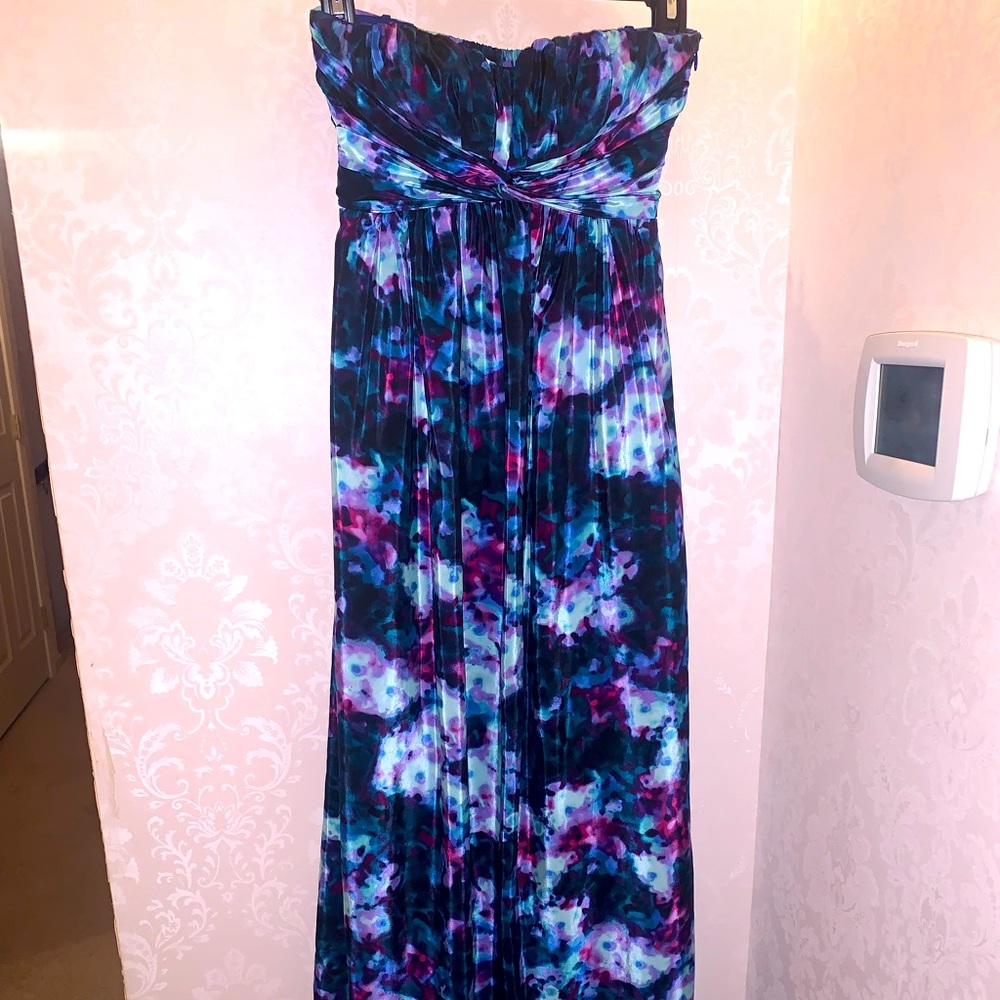 Women’s XS Jessica Simpson Maxi Dress
